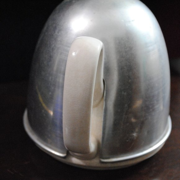 Vintage Porcelain Teapot with Felt Lined Aluminum Warmer - Picture 5 of 16